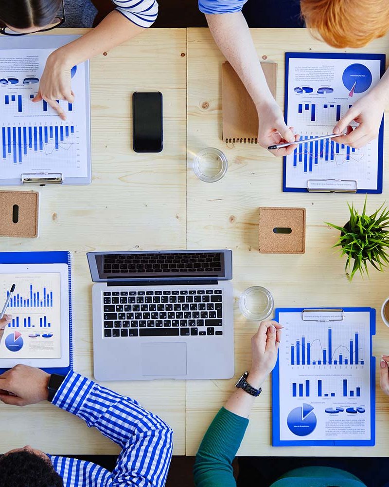 financial-statistics-P7HQP84.jpg